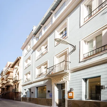 Yit Casablanca מלון 3*