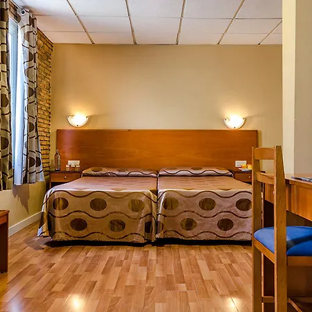Yit Casablanca 3*