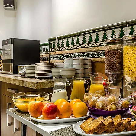 Отель Yit Casablanca 3*